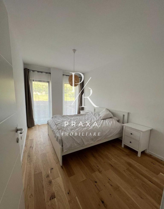 Vand Apartament 2 camere, 45mp, curte 29mp, parcare subterana!