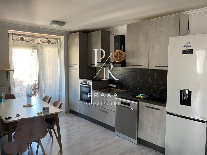 Apartament de inchiriat, 3 camere, 75mp, parcare, mobilat, AC, zona Tineretului!