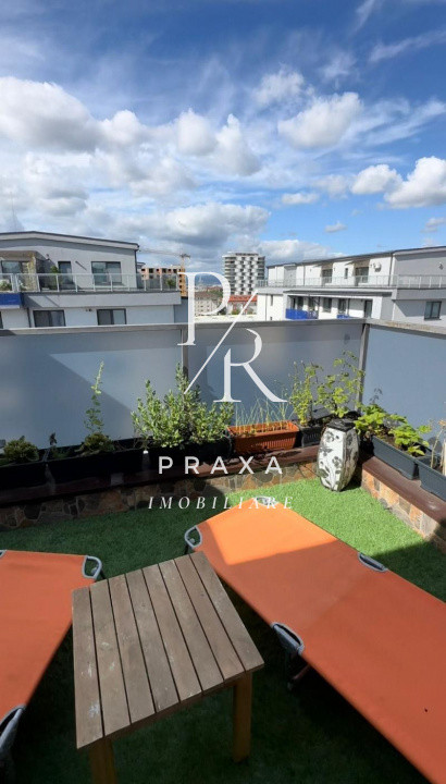 Apartament de vanzare, 3 camere, etaj retras, terasa, LIFT, zona Vivo-Metro!