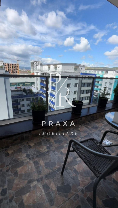 Apartament de vanzare, 3 camere, etaj retras, terasa, LIFT, zona Vivo-Metro!