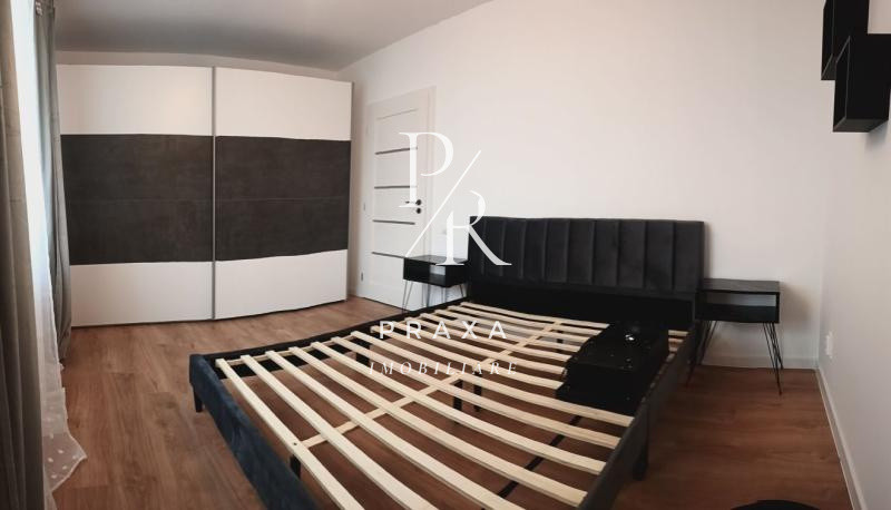Apartament 2 camere , 45 mp+balcon +gradina , mobilat+parcare, Floresti !