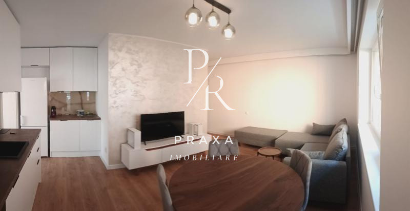 Apartament 2 camere , 45 mp+balcon +gradina , mobilat+parcare, Floresti !