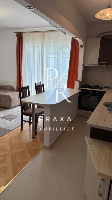 Apartament de vanzare 2 camere si parcare zona Panemar!