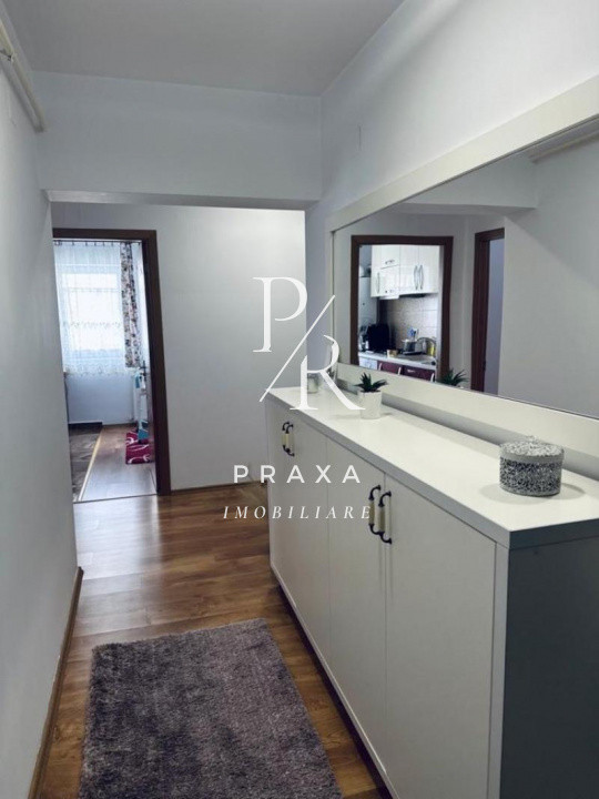 Apartament 2 camere decomandat, 61 mp+16mp balcoane ,mobilat+parcare , Floresti!