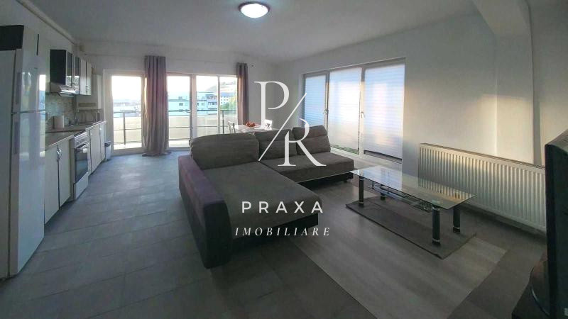 Apartament 2 camere 59 MP, semidecomandat, balcon, zona Stejarului