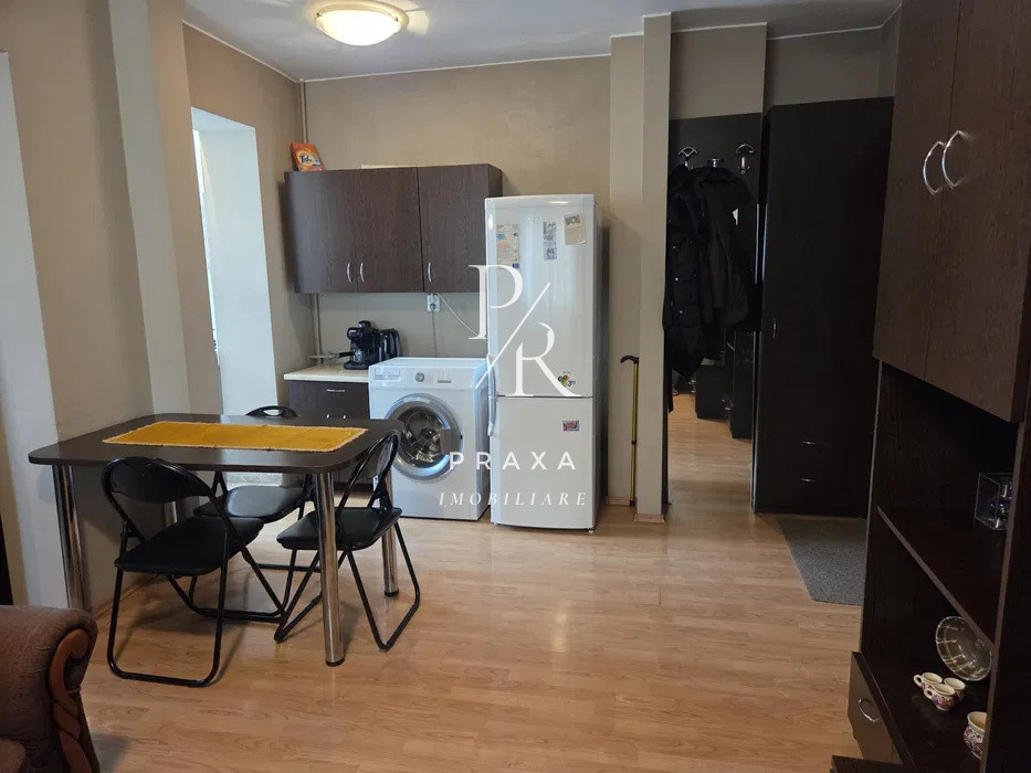 Apartament de vanzare, 2 camere, 35mp, mobilat, zona Manastur!