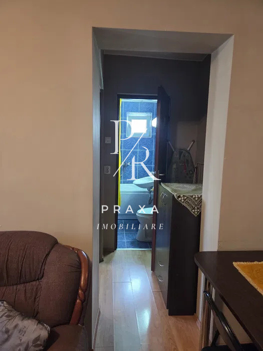 Apartament de vanzare, 2 camere, 35mp, mobilat, zona Manastur!