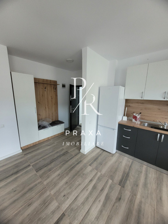 Apartament de Inchirat, 2 camere, 50 mp, Modern, GARAJ, zona parc Poligon!