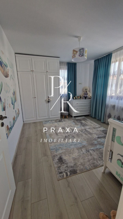 Duplex, 5 camere de inchiriat, 120mp, panouri solare, 3 parcari, zona Terra!