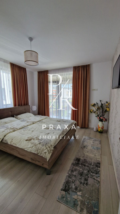 Duplex, 5 camere de inchiriat, 120mp, panouri solare, 3 parcari, zona Terra!