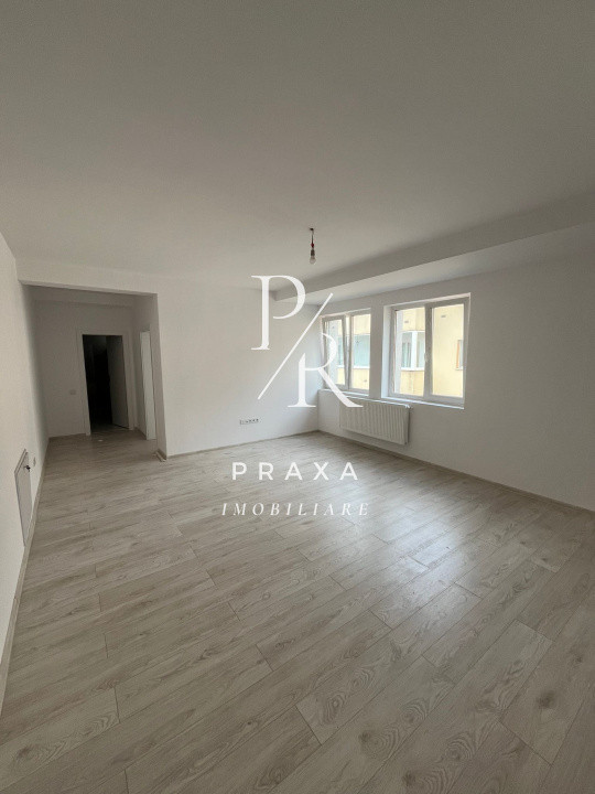 Apartament de vanzare 2 camere, 58mp + balcon, an 2025, central, strada Eroilor!