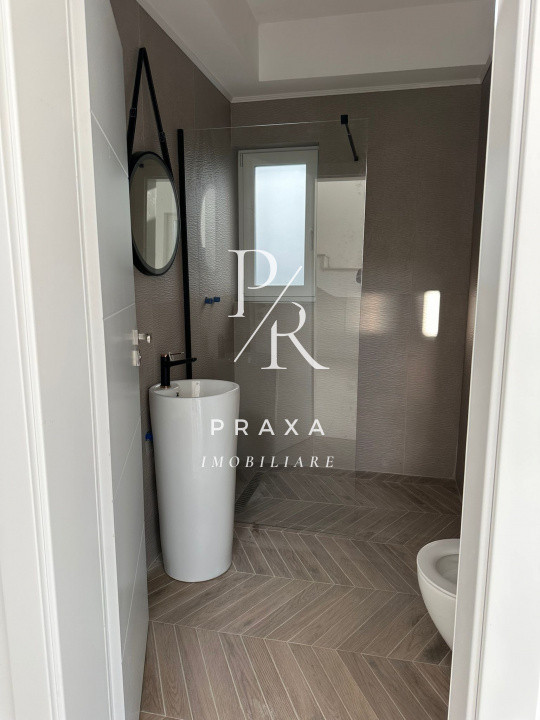 Casa individuala, 120mp, gradina, parcare, finisata, zona strada Crizantemelor!