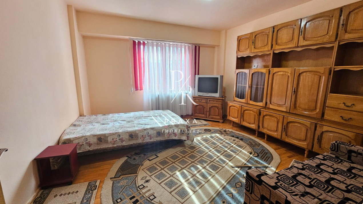 Apartament de inchiriat, o camera, lift,  str Somesului, Cluj Napoca!