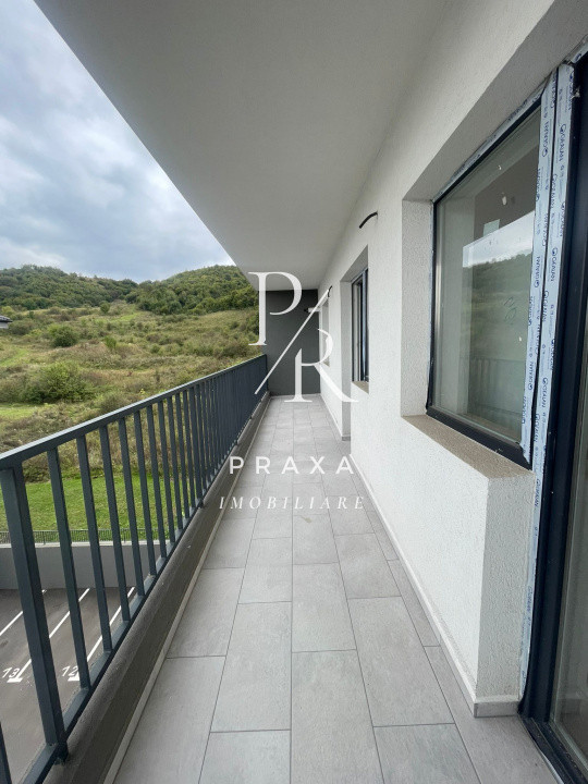 Apartament 3 camere de vanzare finisat parcare subterana!