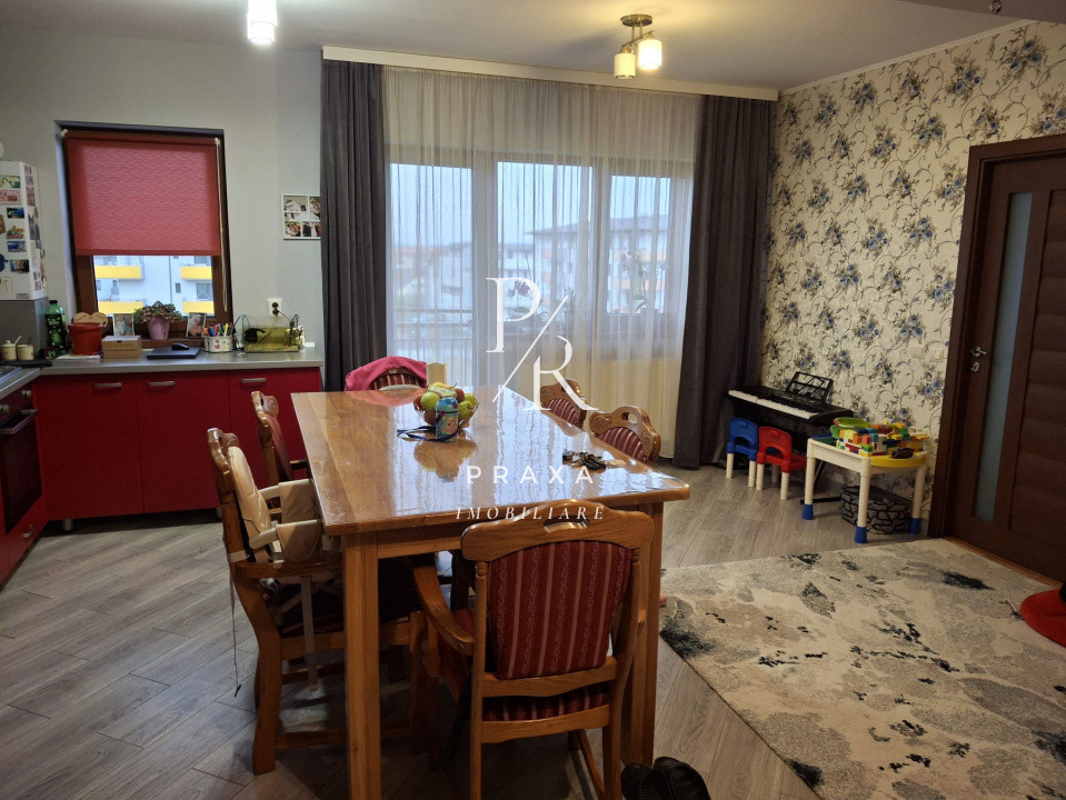Apartament cu 3 camere, mobilat+garaj subteran ,Zona Parcului Poligon Floresti !