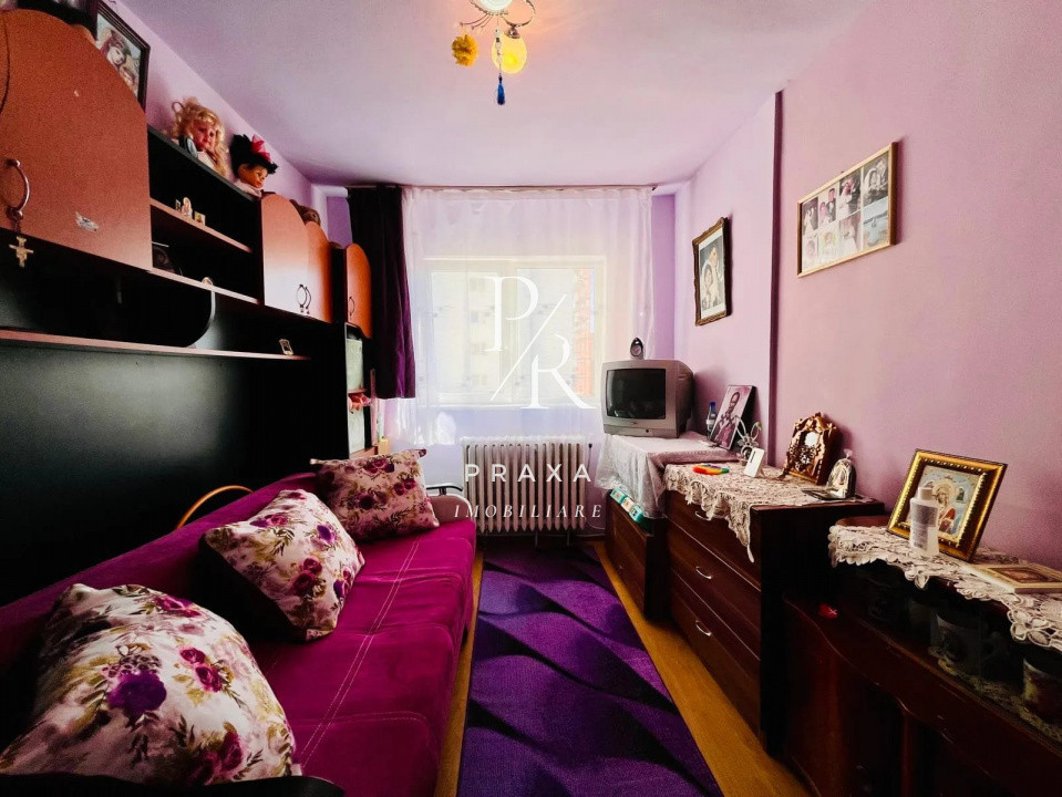 Apartament cu 3 camere decomandate , 2 bai , mobilat ,Manastur Cluj!