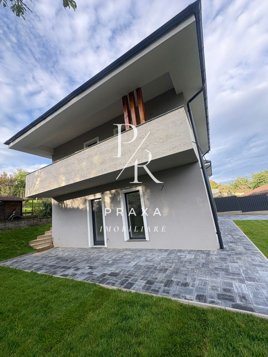 Casa in Feleac cu curte privata  !