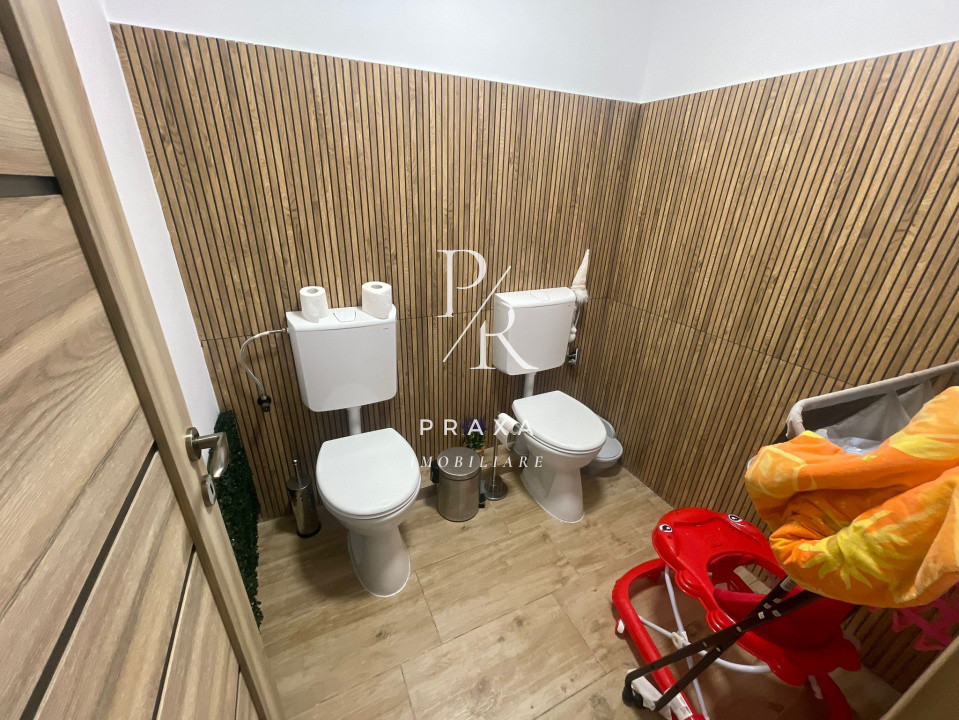 Spatiu comercial 131 mp, 3 parcari, gata echipat, se vinde cu tot cu afacere!
