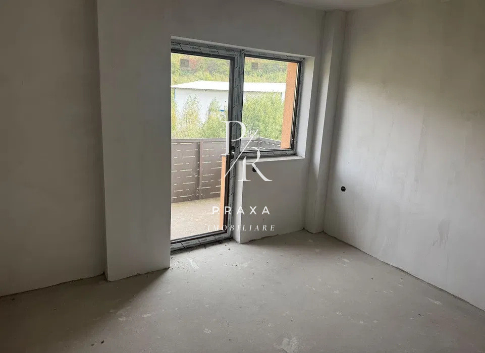 Apartament foarte spatios, 5 camere, 134 mp, zona Stejarului!