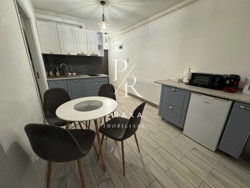 Apartamen 3 camere decomandate , 80 mp , mobilat +parcare ,zona BMW !