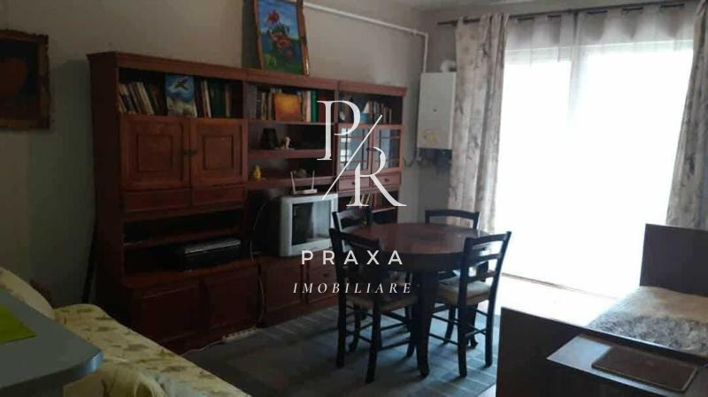 Apartament 2 camere , 50 mp +terasa 18mp +parcare , zona Eroilor Floresti!