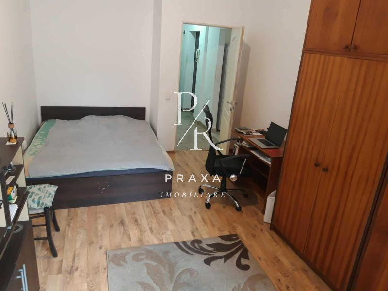 Apartament 2 camere , 50 mp +terasa 18mp +parcare , zona Eroilor Floresti!