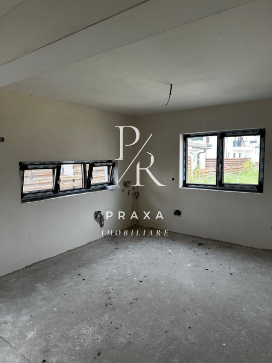 Duplex semifinisat 120 mp utili+ 200mp teren, zona Muzeul Apei