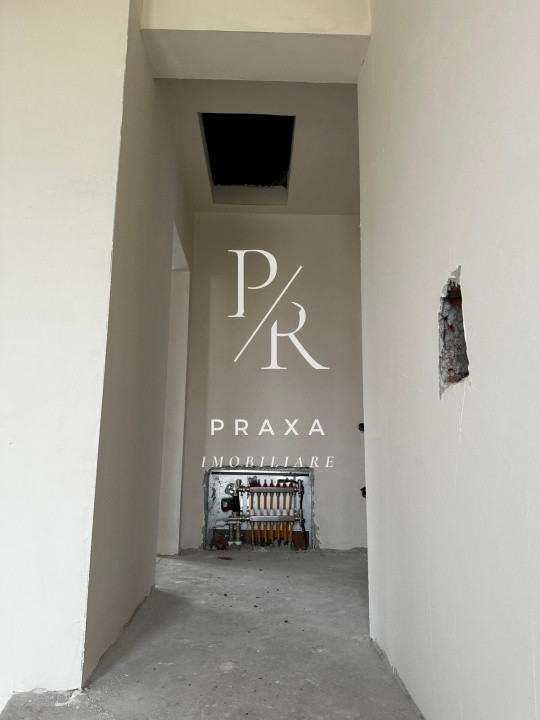 Duplex semifinisat 120 mp utili+ 200mp teren, zona Muzeul Apei