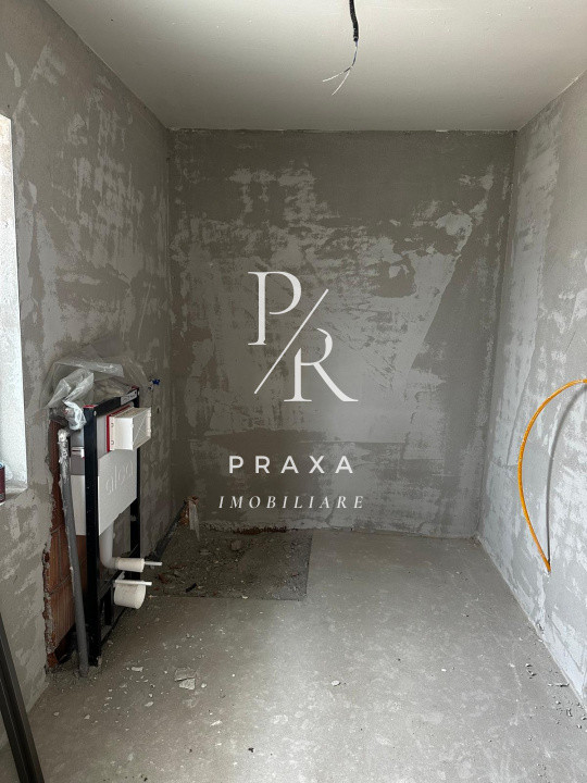 Duplex semifinisat 120 mp utili+ 200mp teren, zona Muzeul Apei