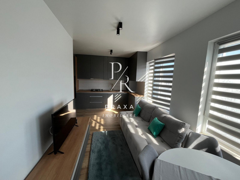 Apartament de inchiriat 2 camere,terasa de 50 mp si parcare subterana!