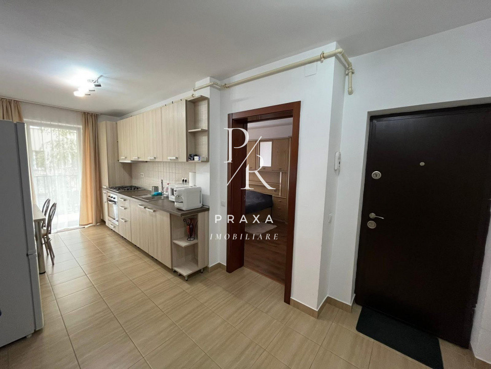 Apartament de inchiriat 2 camere si parcare zona Florilor!