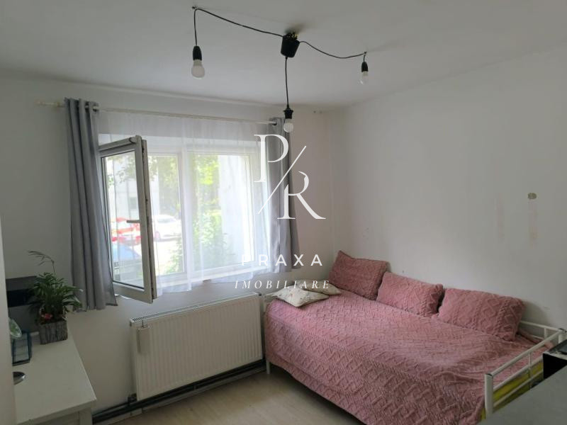 Apartament 3 camere decomandate , 51 mp , mobilat  ,Manastur Cluj !