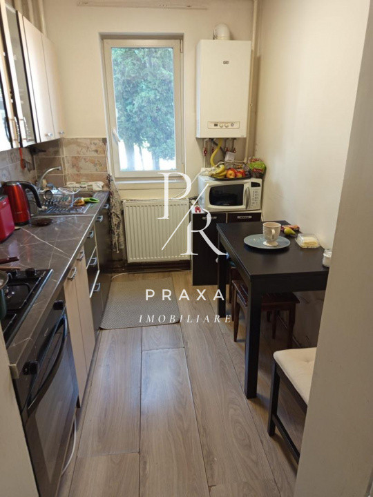 Apartament 3 camere decomandate , 51 mp , mobilat  ,Manastur Cluj !