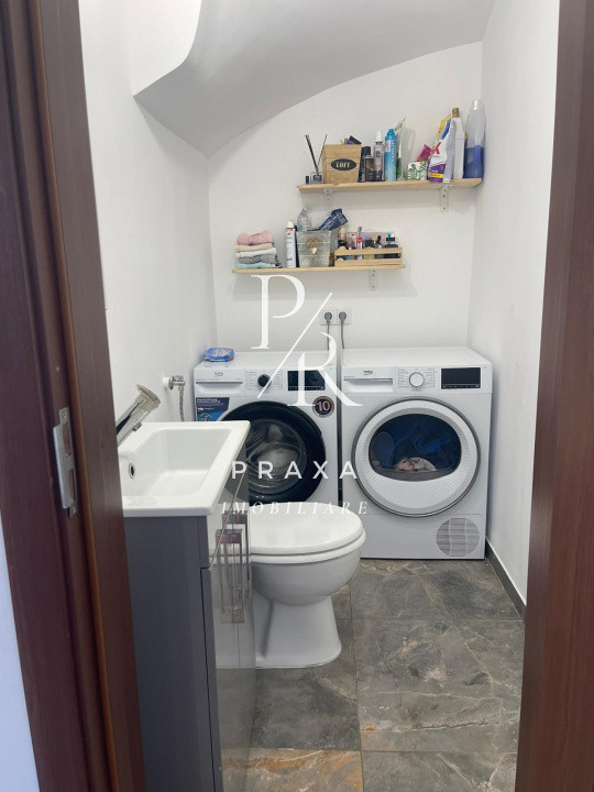 Duplex de vanzare in centru Florestiului langa Scoala!