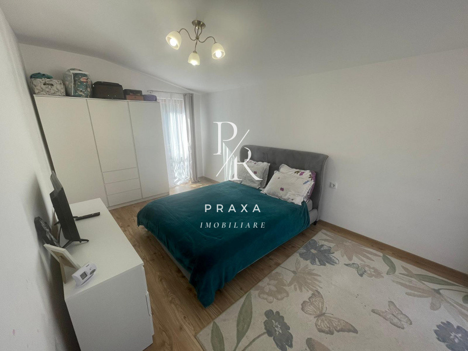 Duplex de vanzare in centru Florestiului langa Scoala!