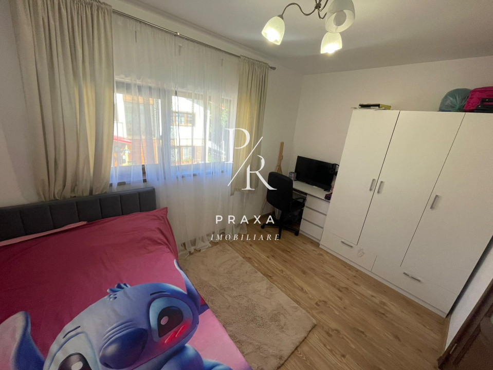 Duplex de vanzare in centru Florestiului langa Scoala!