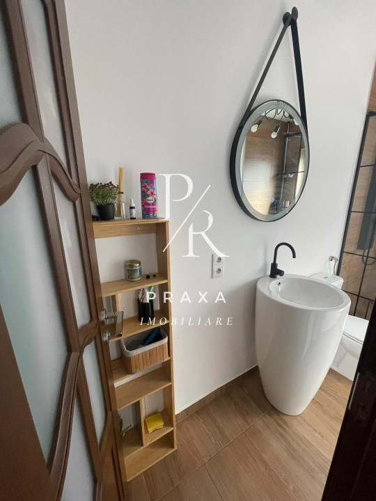 Duplex de vanzare in centru Florestiului langa Scoala!