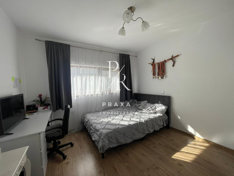 Duplex de vanzare in centru Florestiului langa Scoala!