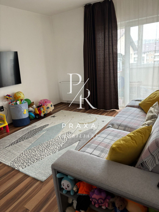 Apartament 2 camere, 52mp, 2 balcoane, parcare, mobilat complet, zona str. Porii