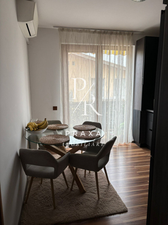 Apartament 2 camere, 52mp, 2 balcoane, parcare, mobilat complet, zona str. Porii
