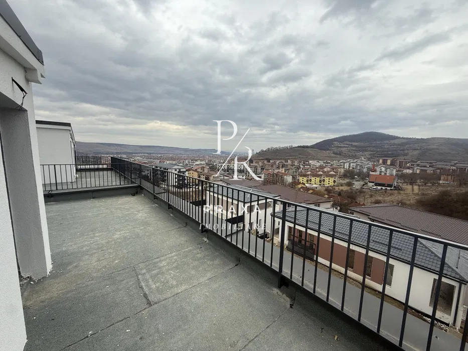 Casa tip DUPLEX, 200mp, gradina, garaj, semifinisata, zona strada Eroilor!