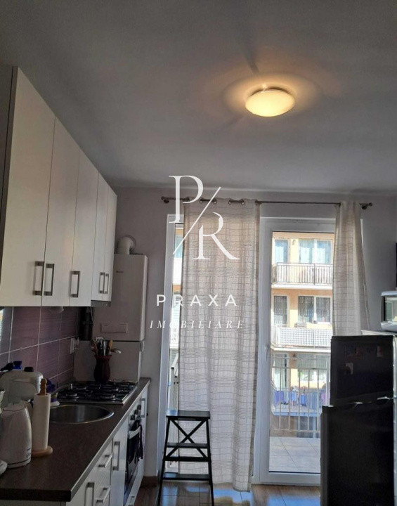 Apartament 2 camere, 31 mp + balcon, mobilat complet modern, zona Eroilor!