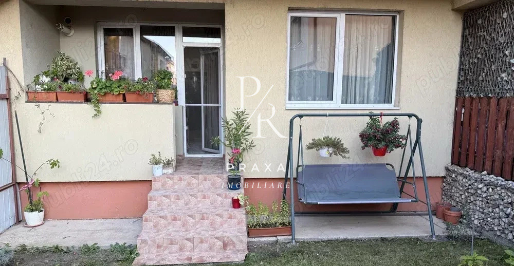 Apartament 2 camere, balcon, gradina, zona Sesul de Sus!