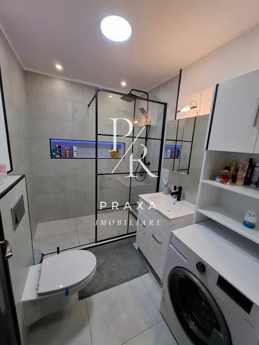 Apartament 2 camere, mobilat, utilat, parcare, zona strada Teilor!