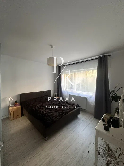 Apartament de vanzare, 2 camere, mobilat, utilat, zona strada Razoare - Vivo!