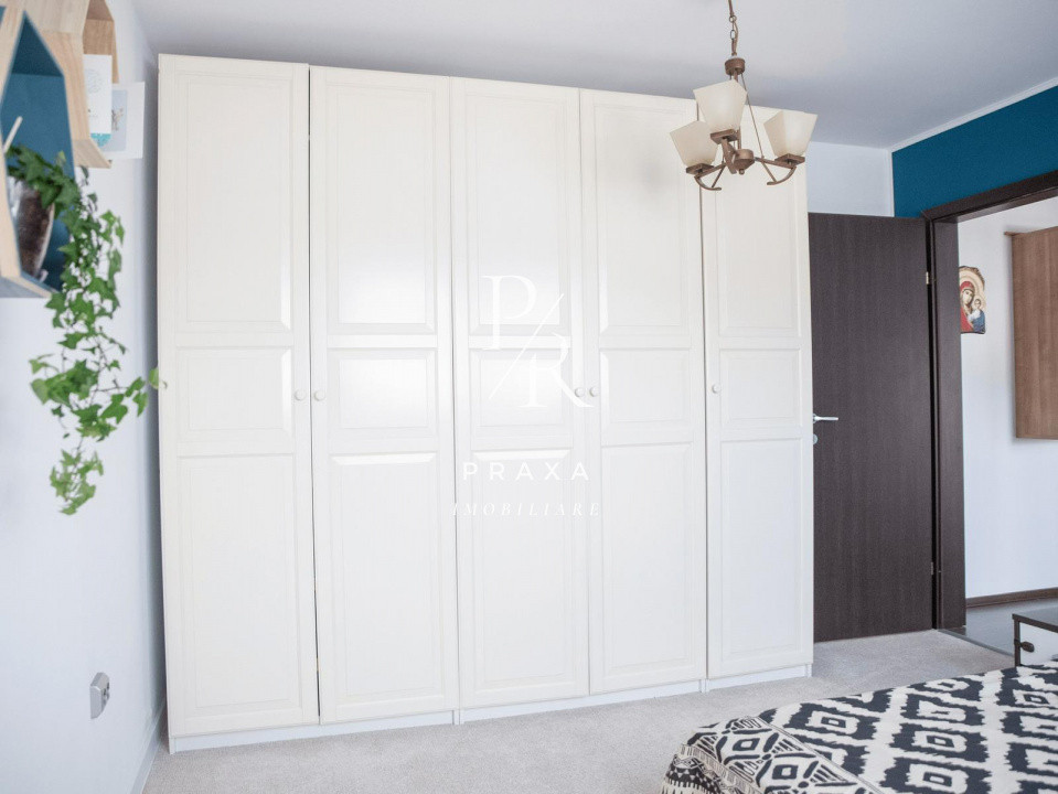 Apartament de vanzare 2 camere 52 mp zona Poligonului!