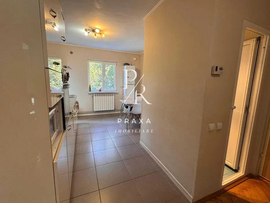 Apartament 3 camere decomandate ,80 mp+10mp balcon , mobilat, Manastur Cluj!