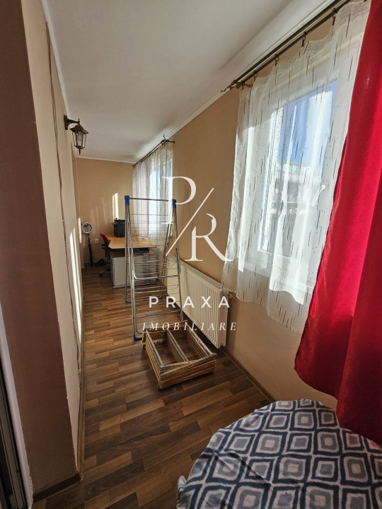 Apartament de inchiriat 2 camere, decomandat, parcare, zona Eroilor!