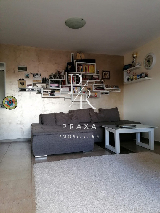Apartament modern de vanzare 3 camere zona de case!