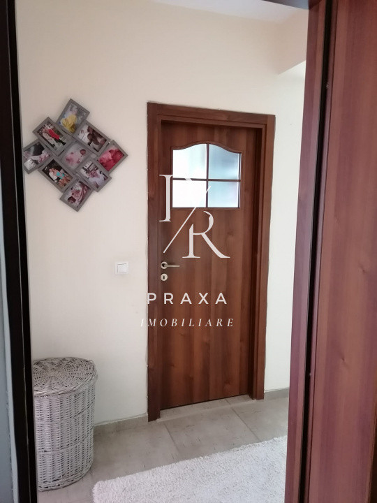 Apartament modern de vanzare 3 camere zona de case!